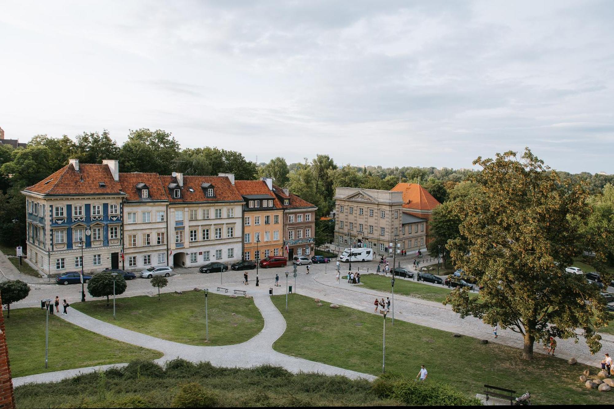 Apartment Jezuicka Old Town Warsaw