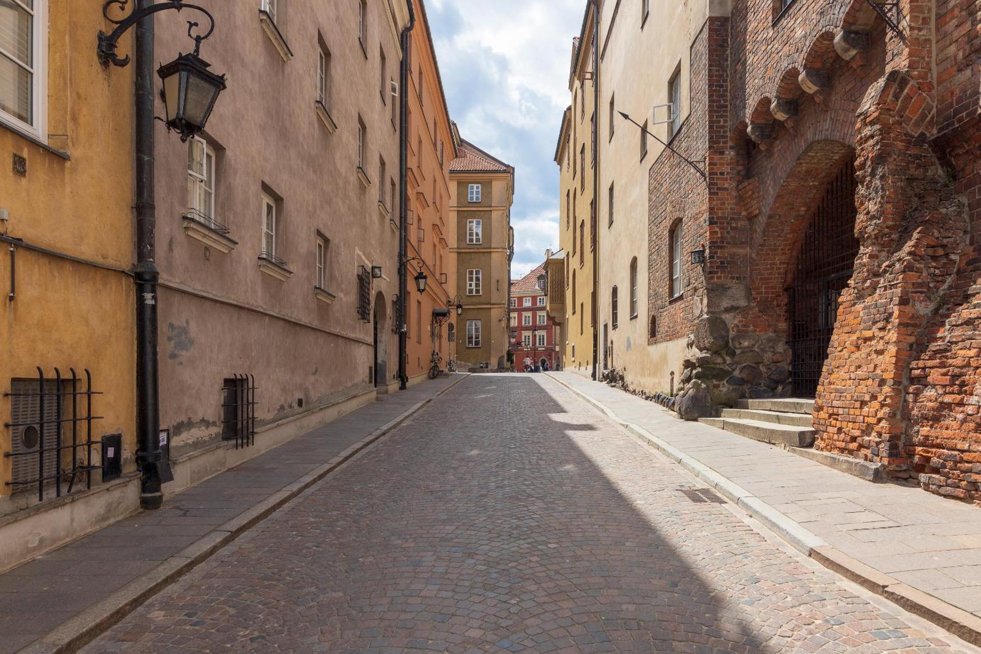 Apartment Jezuicka Old Town Warsaw